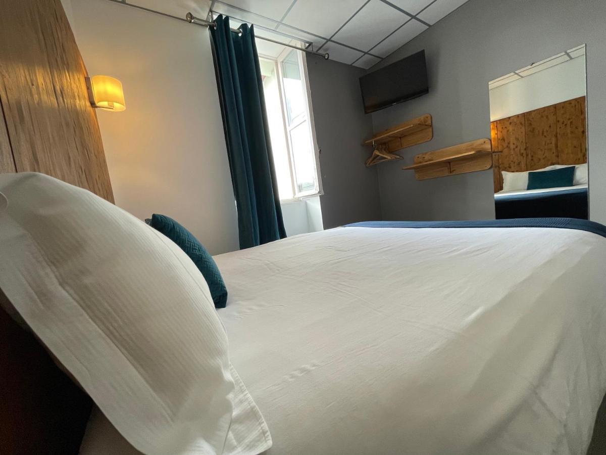 Le Central Hotel-Bar Oloron-Sainte-Marie Εξωτερικό φωτογραφία