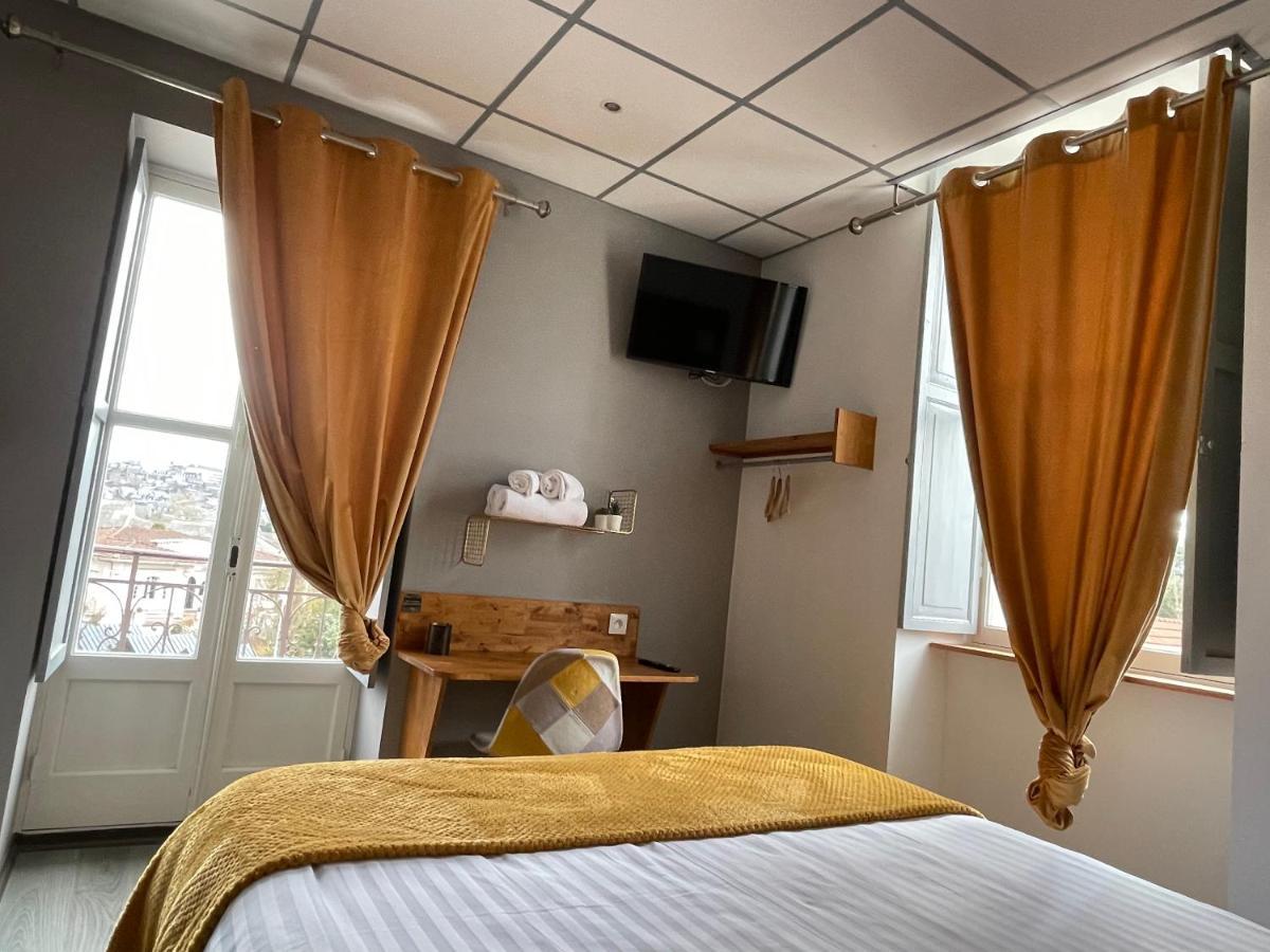 Le Central Hotel-Bar Oloron-Sainte-Marie Εξωτερικό φωτογραφία